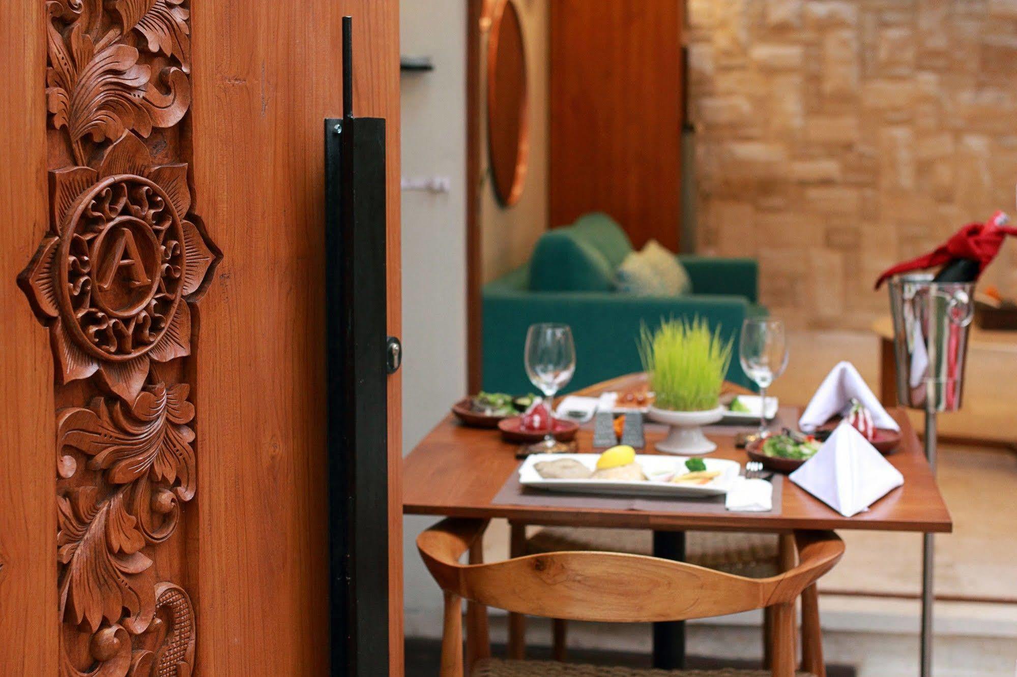 Aksari Villa Seminyak Zewnętrze zdjęcie