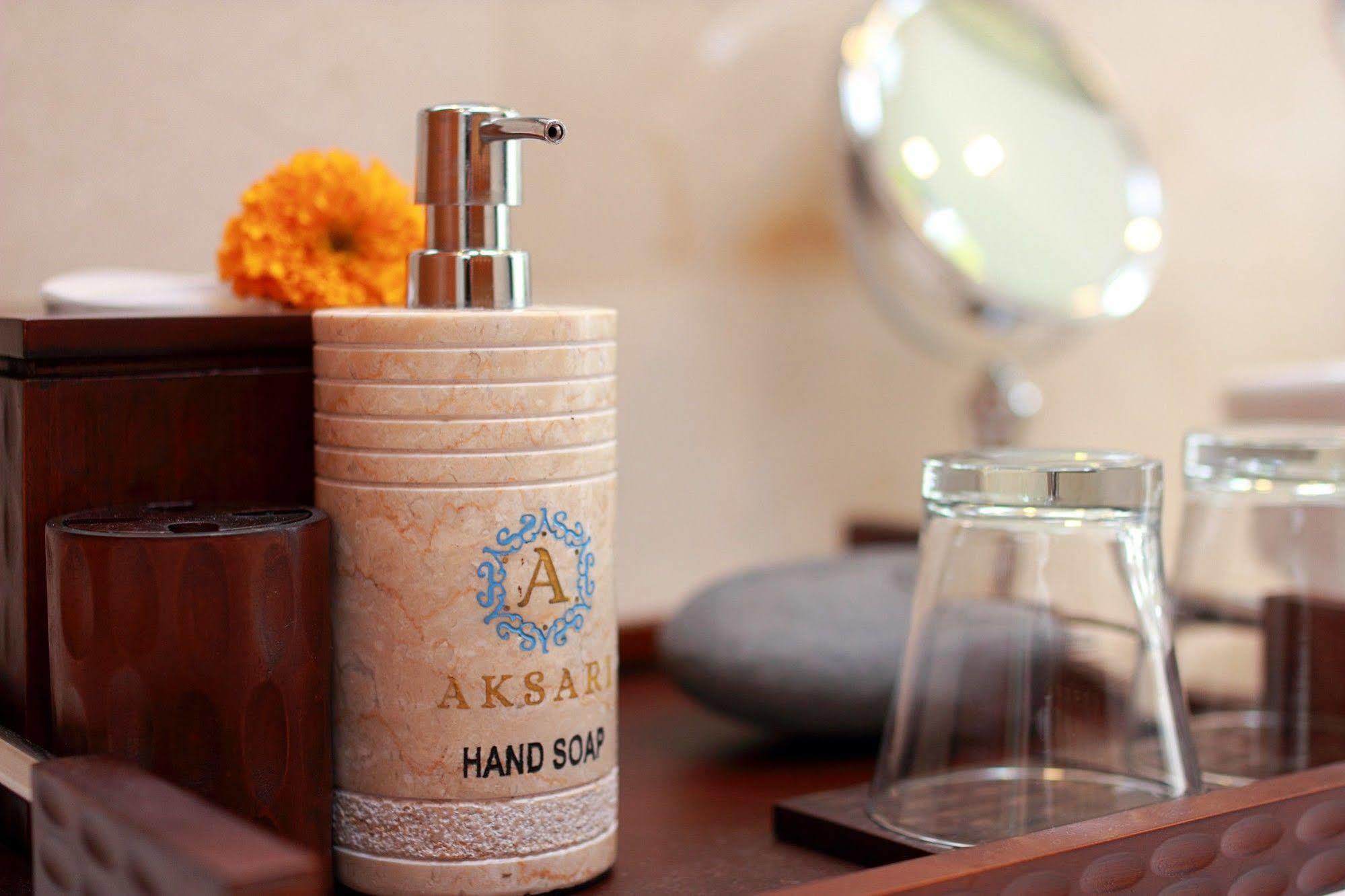 Aksari Villa Seminyak Zewnętrze zdjęcie